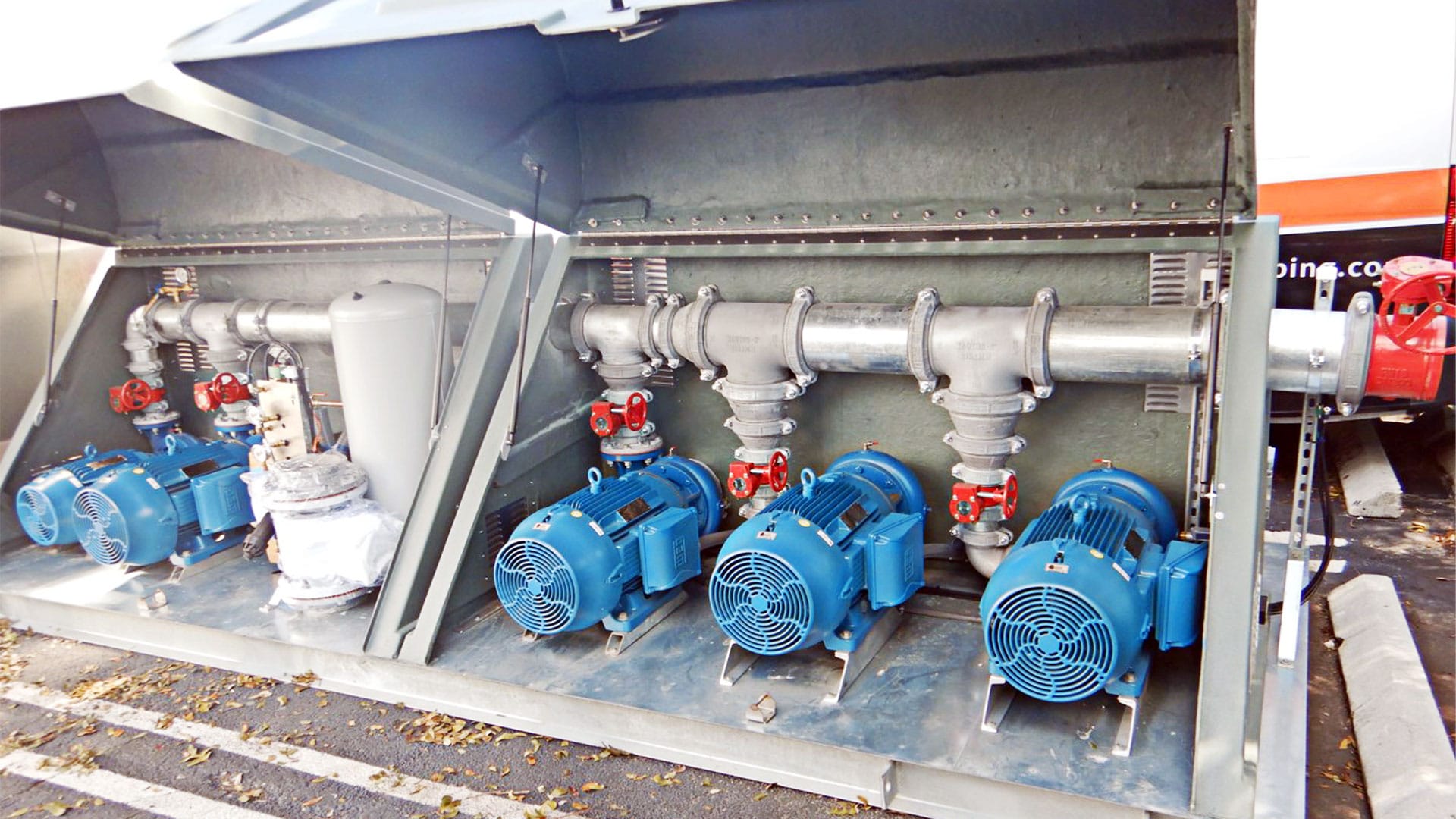 Front of the Hoover pump station with the lid open