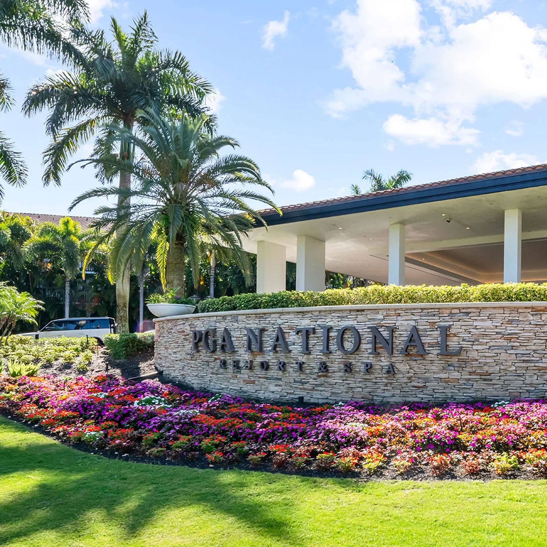 img pga national entrance 1920x1920