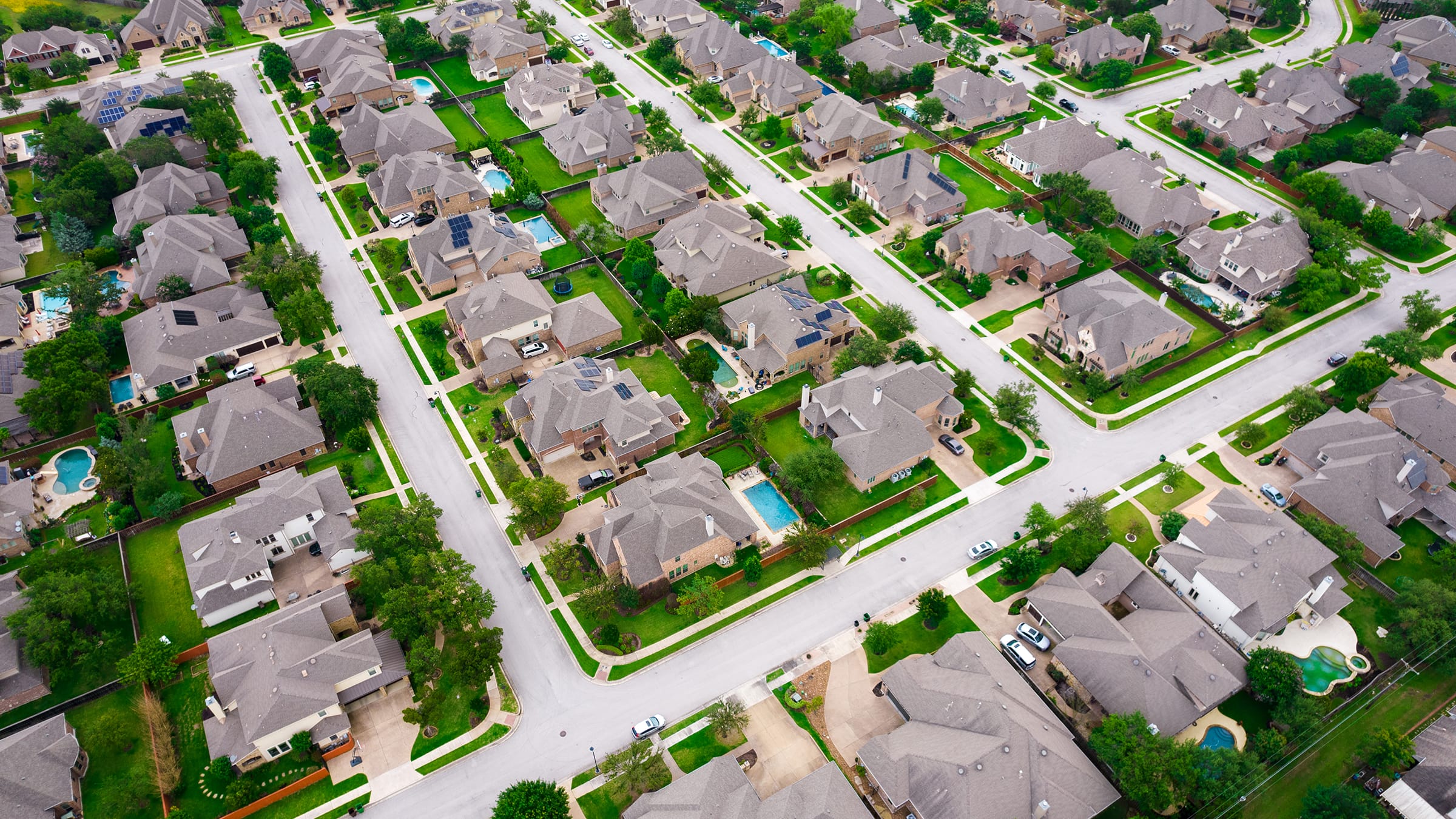 Looking down on a street view of a housing estate in Florida
